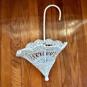 Vintage White Wicker Hanging Umbrella Planter Basket